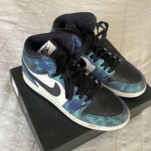 Jordan 1 high OG (PS) size 3Y white/black-aurora green